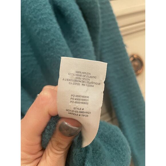 Aritzia Wilfred Free Forest Green Nylon Turtleneck Oversize Sweater. So Soft. XS - Picture 4 of 5